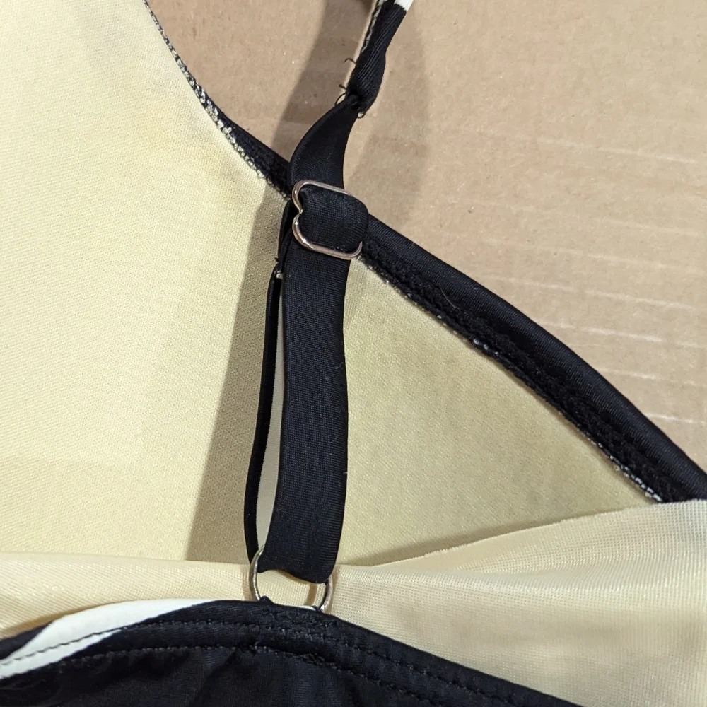 Talbots Tankini Swim Top Black & White Stripe Underwire Size 16 *see description